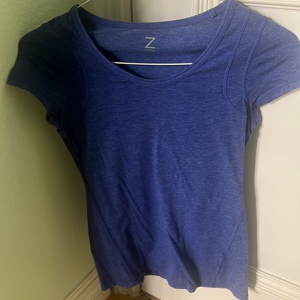 By Zella fitted tshirt